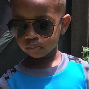 Meet your Posher, Teiawan